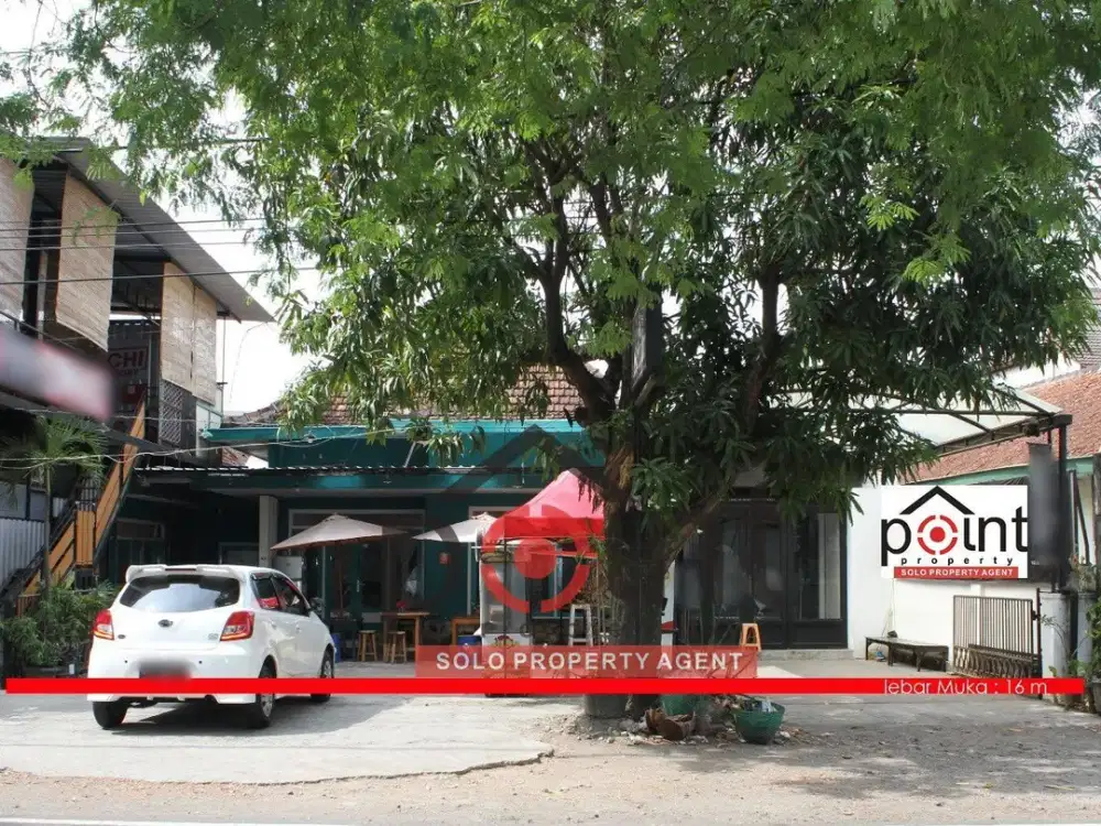 Hitung tanah ruang usaha area cafe Sriwedari solo kota