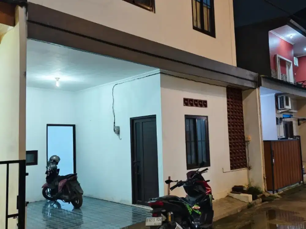 Rumah 2 Lantai Nego smp Jadi