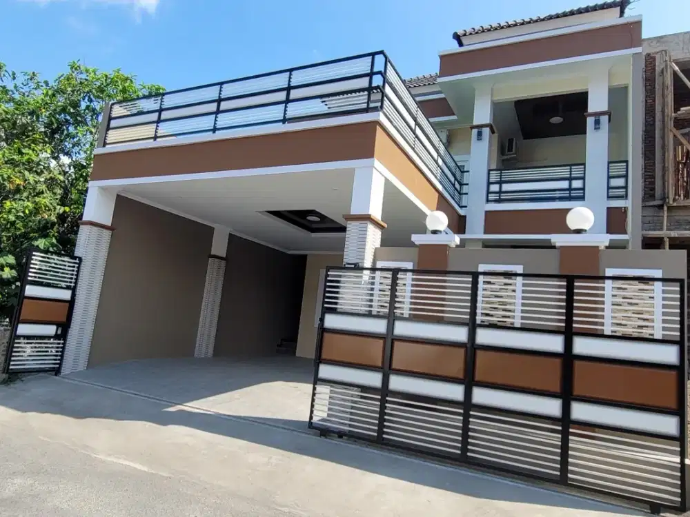 Dijual Rumah Siap Huni 2 lt LuXuRy Pool Villa.