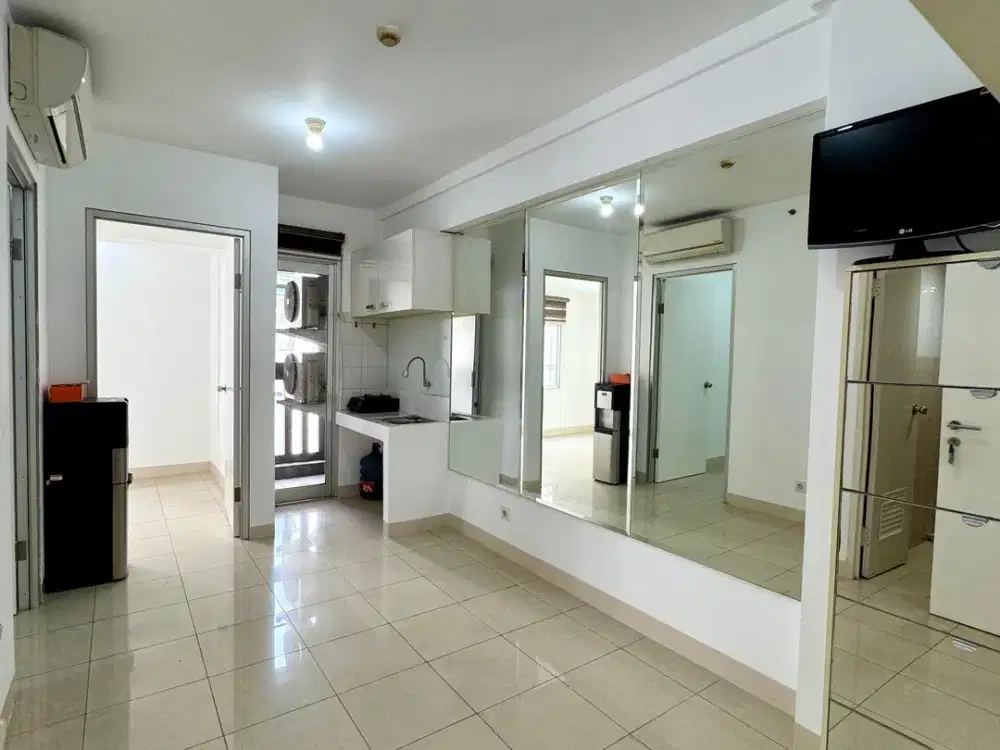 DISEWAKAN 2BR APARTEMEN GREENBAY