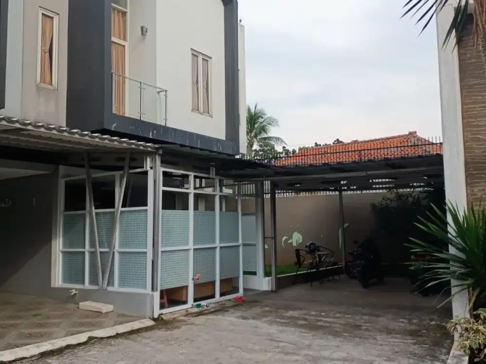 Dijual Rumah penganten ali ciracas didalam cluster SHM Rapih