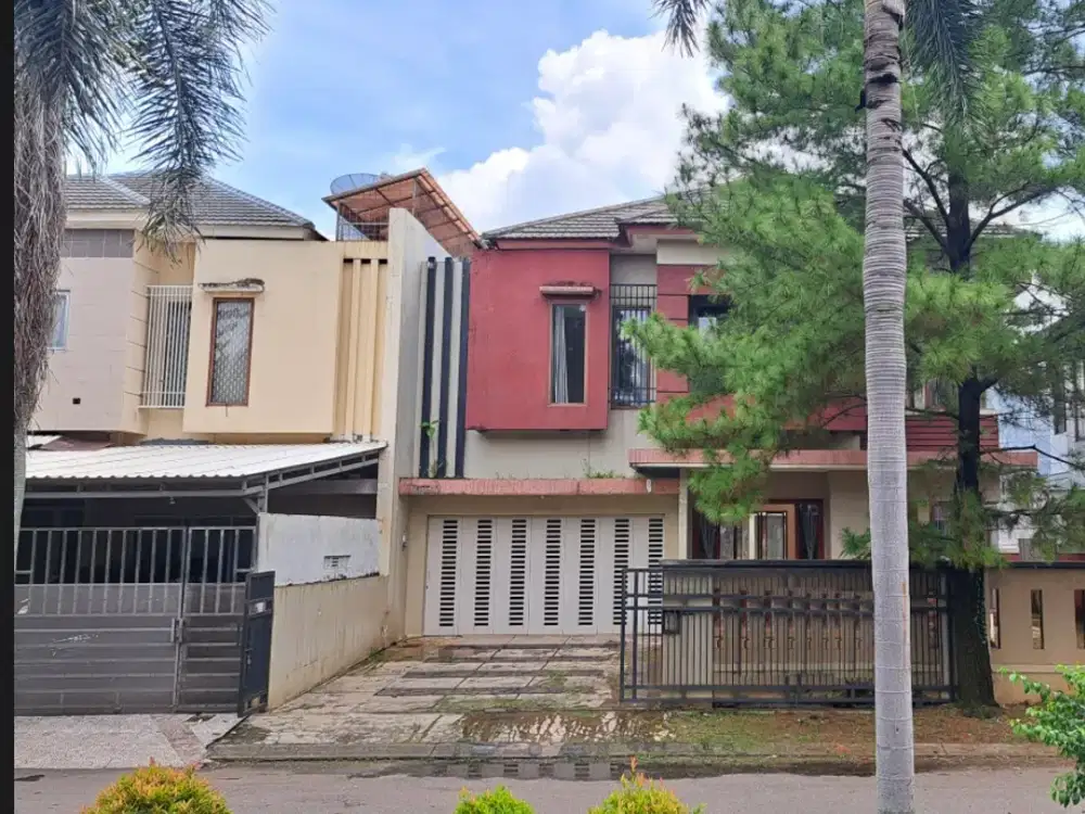 Di Jual Murah Rumah 2 lantai 14x25 BSD