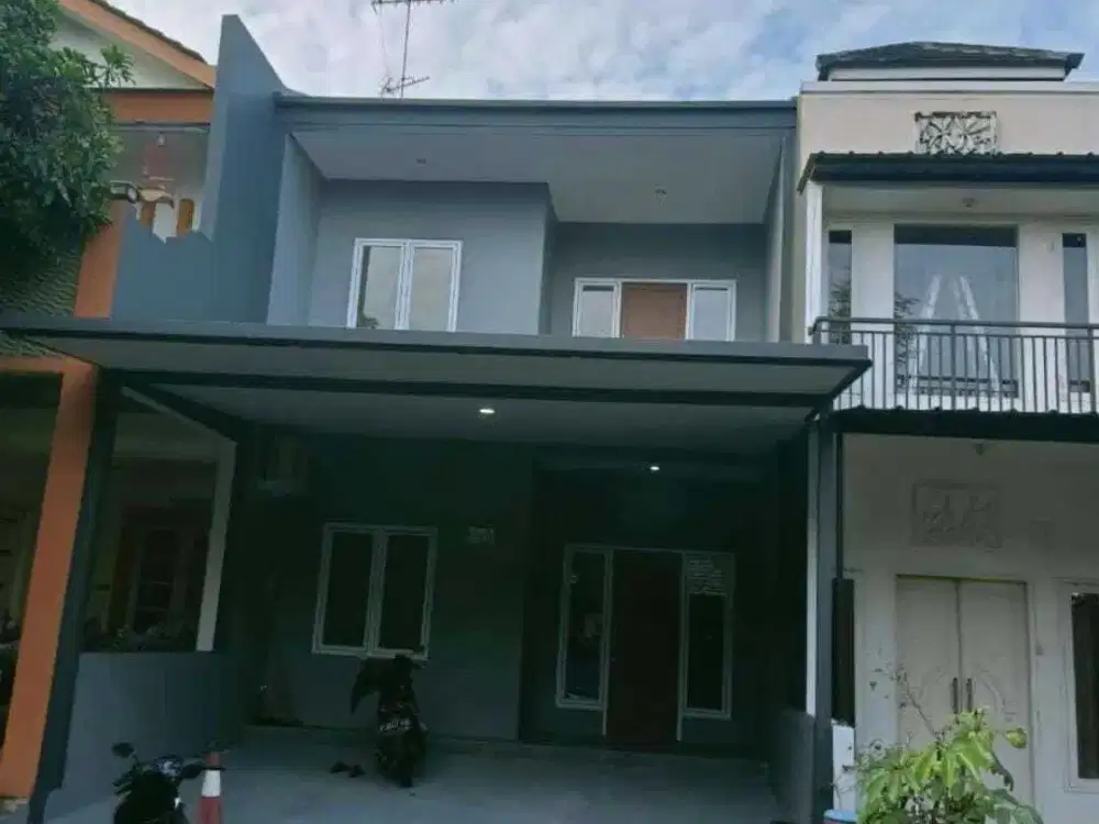 Rumah dijual kota wisata cibubur dua lantai siap huni