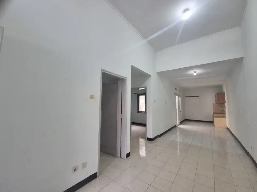 For Rent Rumah Semifurnish Siap Huni Diarea Kota Baru Parahyangan, Bdg