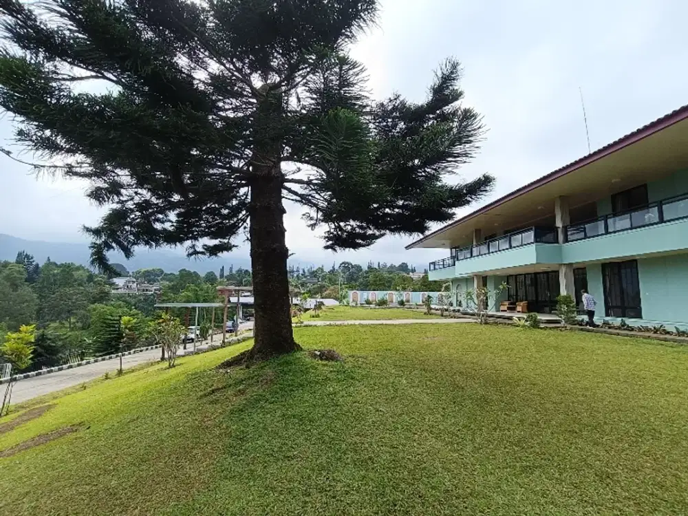 Jual villa mewah luas komersil cisarua puncak bogor