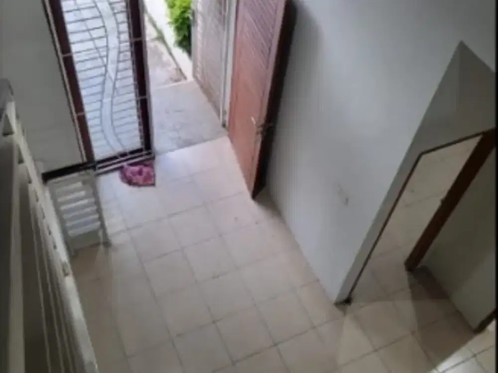 Dijual Rumah Tropicana Residence Tangerang Rapi