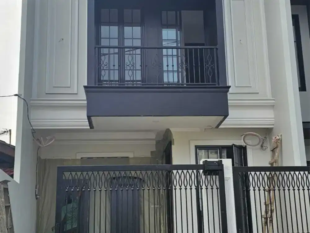Di Jual Rumah di Griyaloka BSD