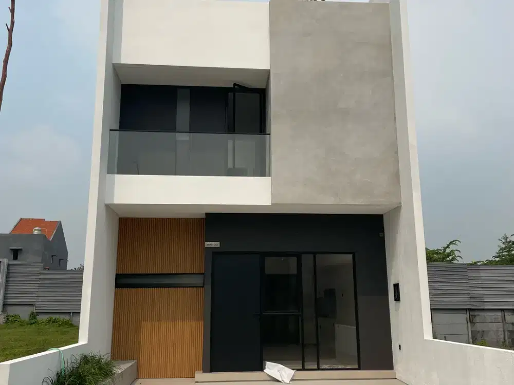 Rumah Baru Gress 2,5Lantai Di Citraland Cluster Crystal Golf