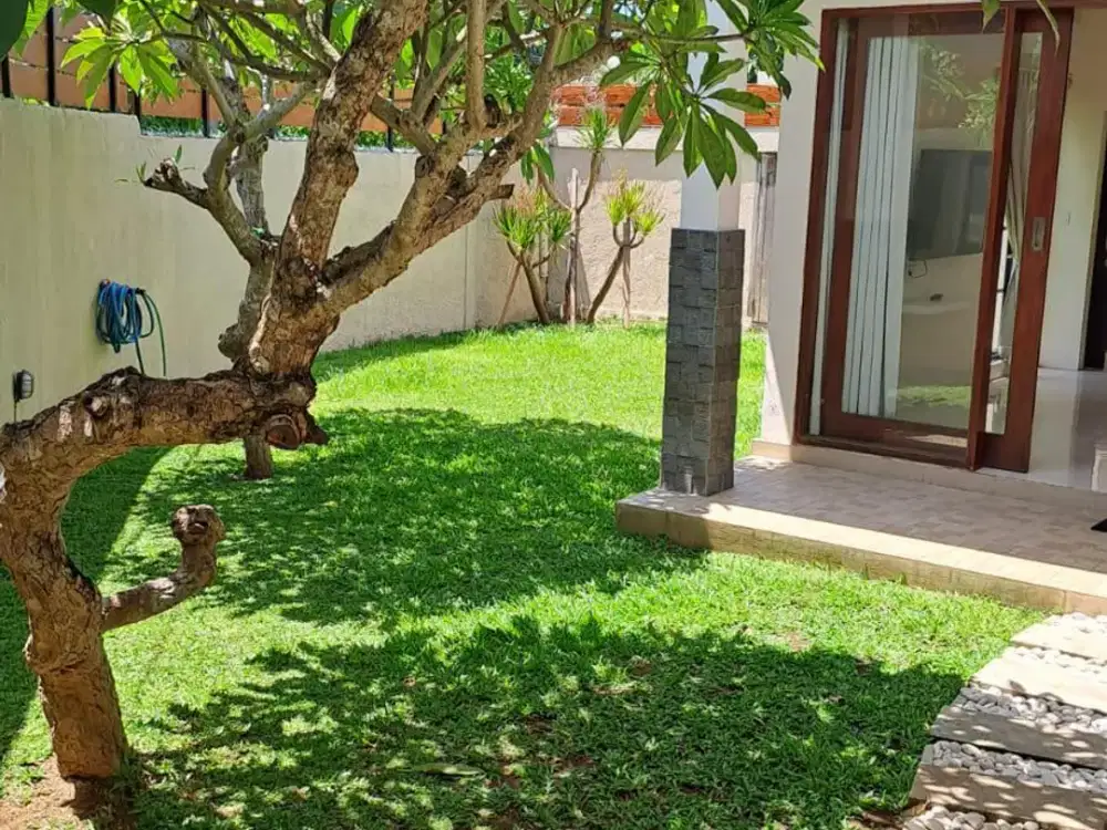 Rumah style Villa Mewah 2KT di Banjar Semer Kerobokan Bali