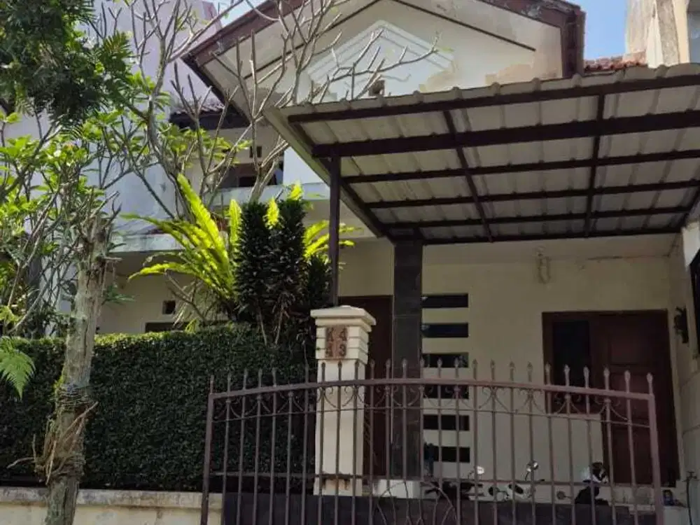 Jual Rumah Murah Setra Duta Cemara area nyaman dan sejuk-Sayap pasteur