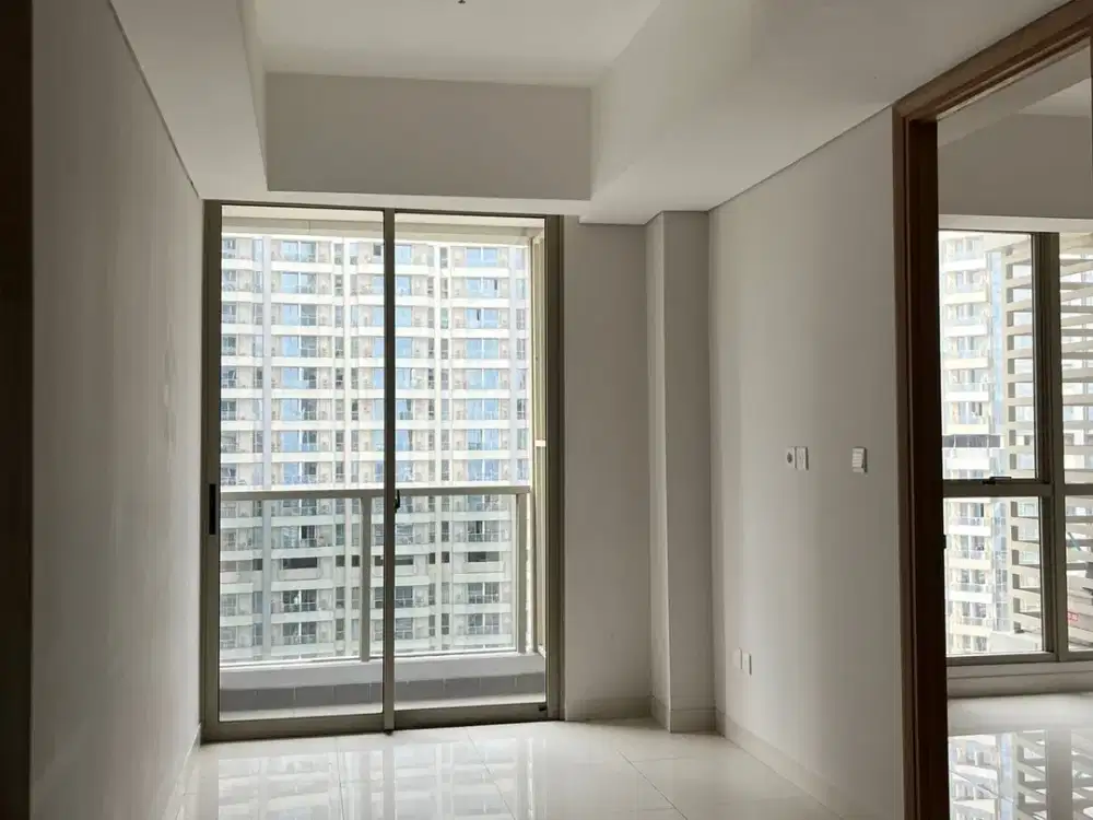 Jual Apartemen Taman Anggrek Residences Lokasi no 1 Jakarta Barat