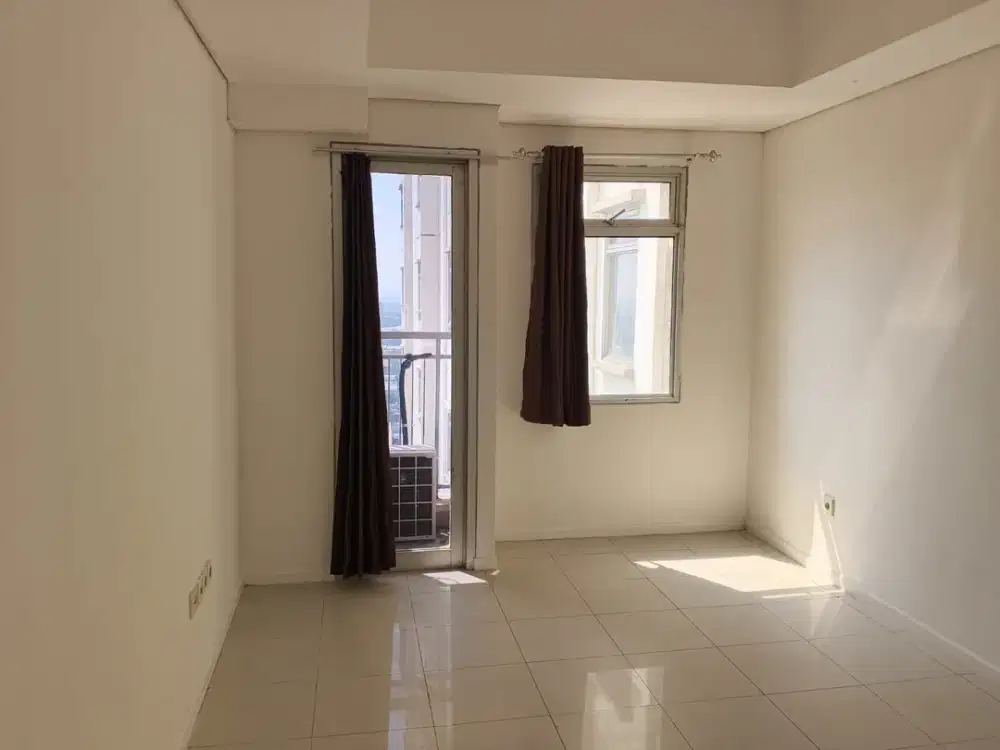 Di sewakan apartemen green lake Sunter studio  unfurnish