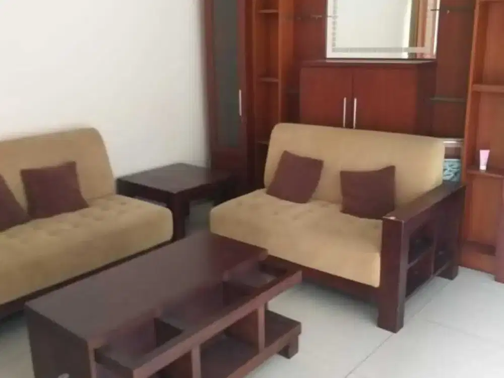 Sewa Rumah Siap Huni dan Nyaman Jl. Pleburan Semarang Selatan – 10055