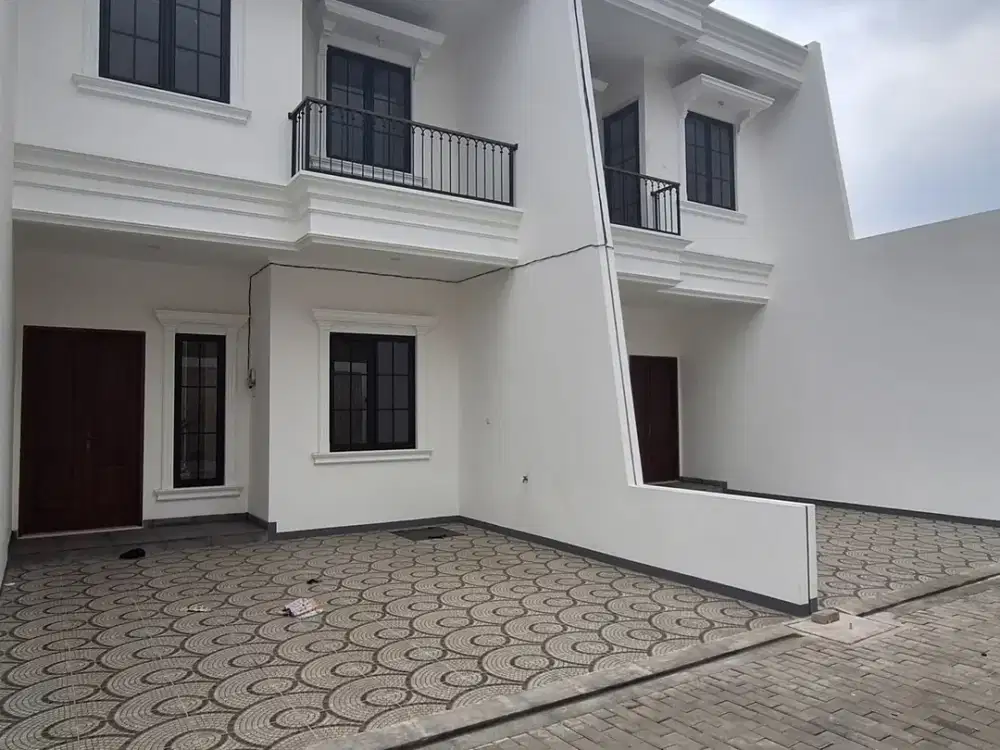 RUMAH EXCLUSIVE HANYA 2 UNIT LUAS TANAH 105m AKSES MASUK 2 MOBIL