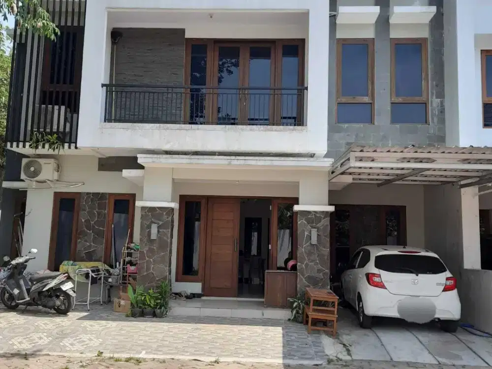 Rumah Siap Huni Cocok Untuk Hunian Dan Kantor Dekat Dengan JCM