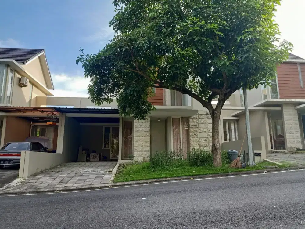 Rumah di Perumahan Dekat Sekolah Internasional Kesatuan Bangsa