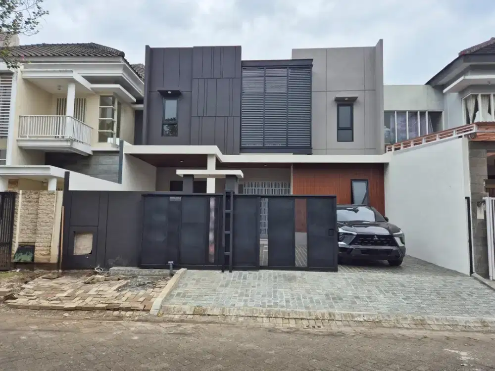 Rumah Baru lokasi Araya Fasilita Kolam Renang Pribadi