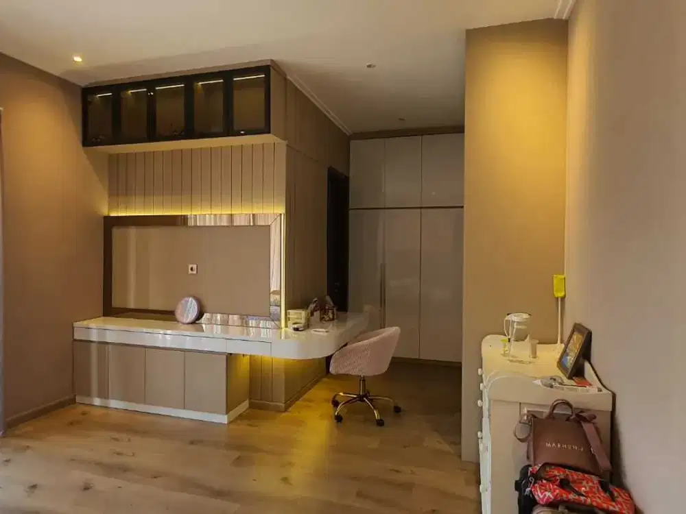 Jual cepat rumah golf island mewah