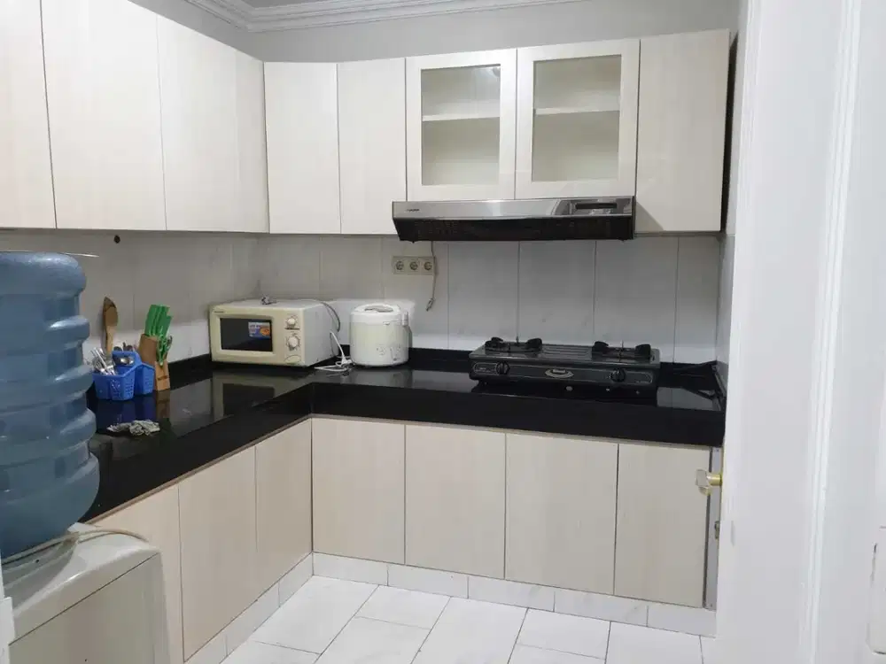 Fadg. DiSewakan Apartemen Fully Furnished Crown Court Lippo Cikarang