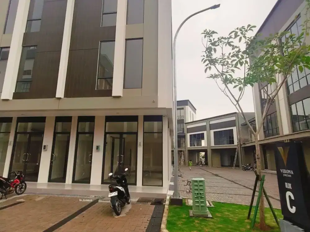 Disewakan Ruko CBD Green Lake City 4 Lantai Jakarta Barat