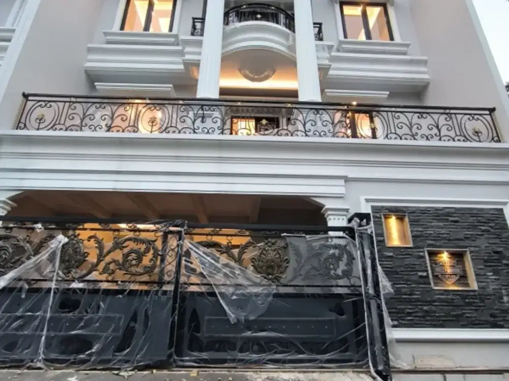 Dijual Rumah Cluster Eropa Classic di Kebagusan Jakarta Selatan