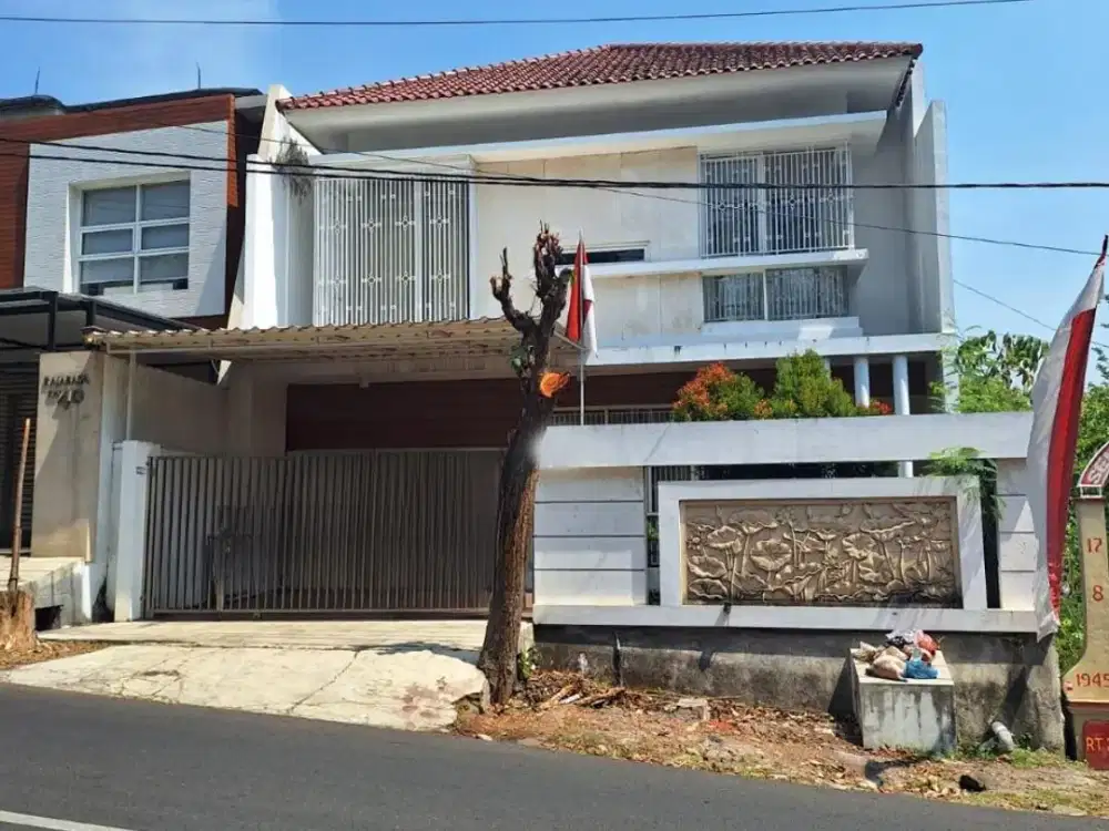 Jual Rumah Siap Huni dan Nyaman Jl.Semeru Semarang Selatan – 10050