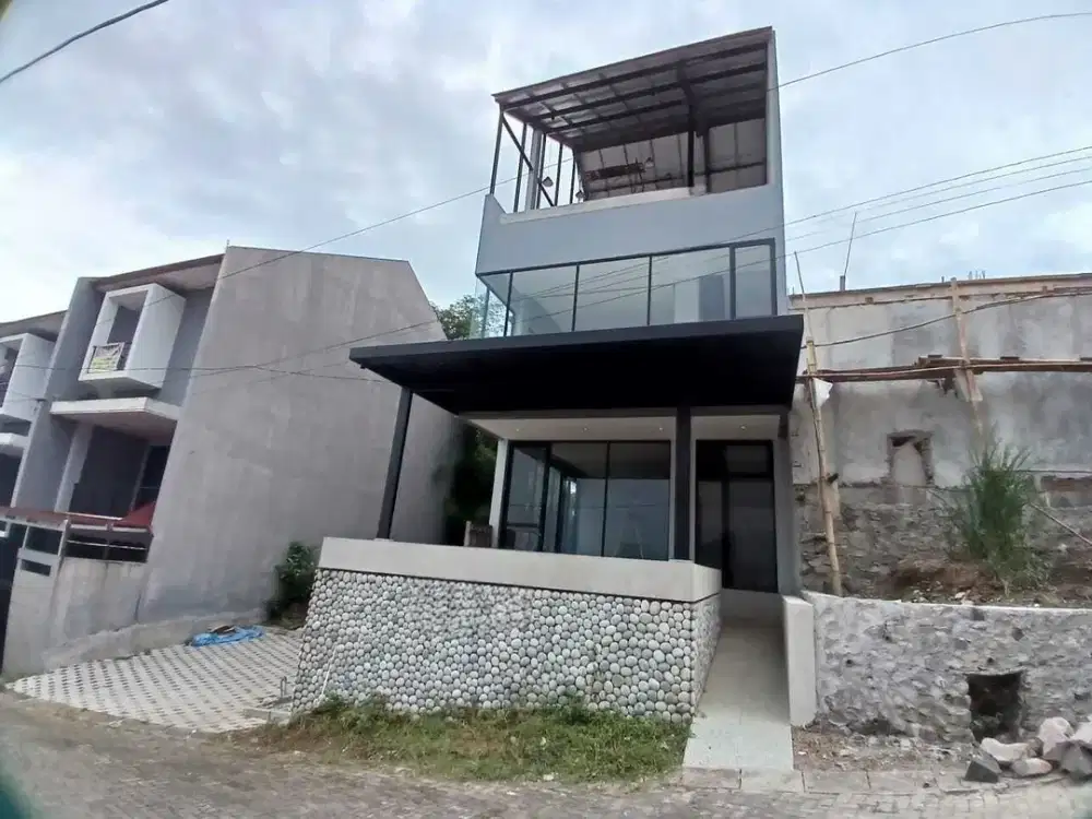 Sewa Rumah Siap Huni dan Nyaman Jl. Stonen Semarang Selatan – 10039