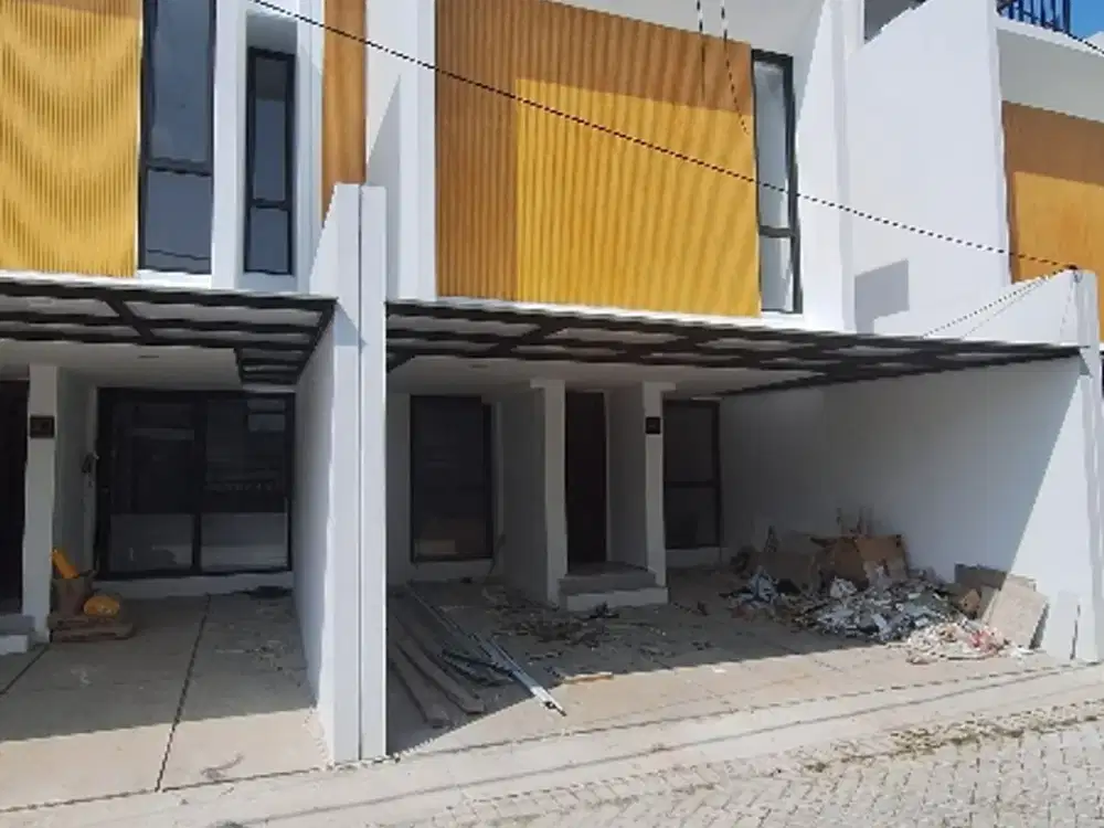 Termurah Rumah Baru 1,5 M an 3 Lantai 10 Menit Ke Stasiun Klender Baru