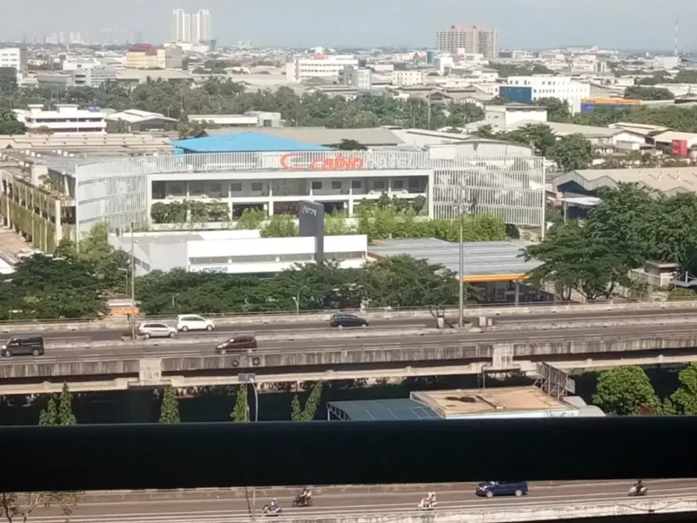 Sewa  Minimal 6 Bulan  Lantai 9  View lepas