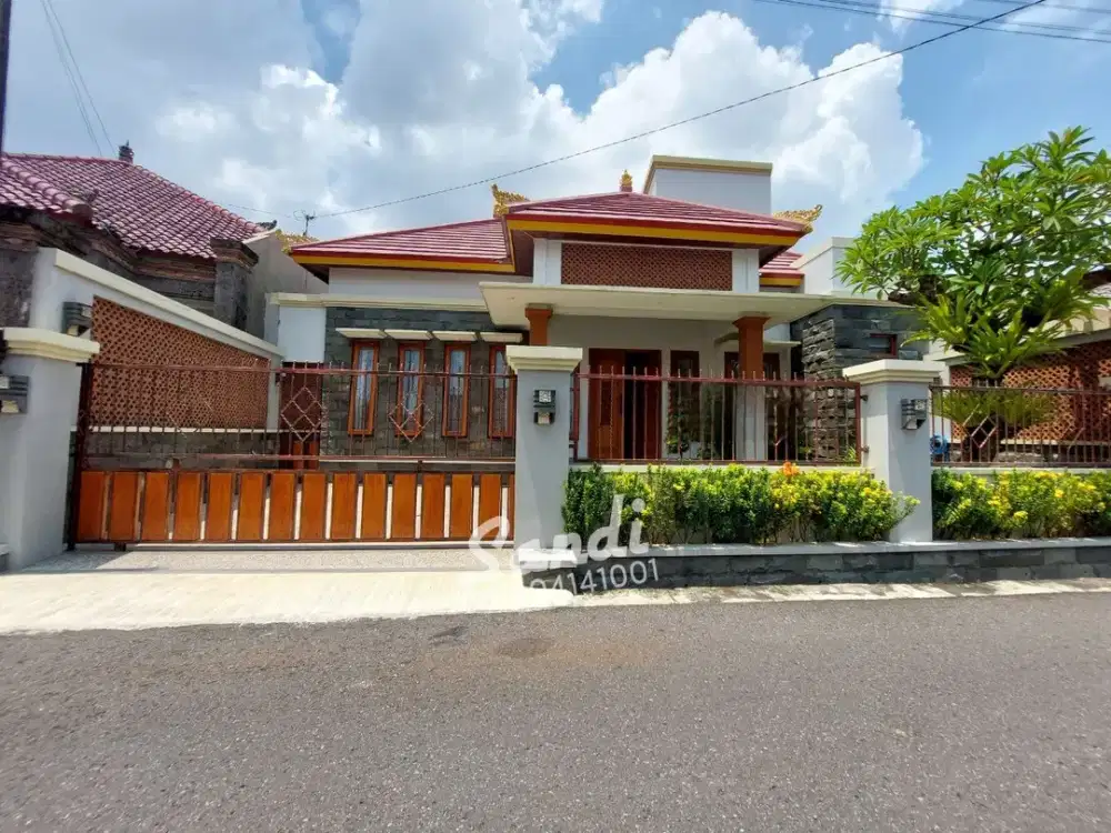 Rumah Mewah Baru Siap Huni dekat Stadion Mandala Krida