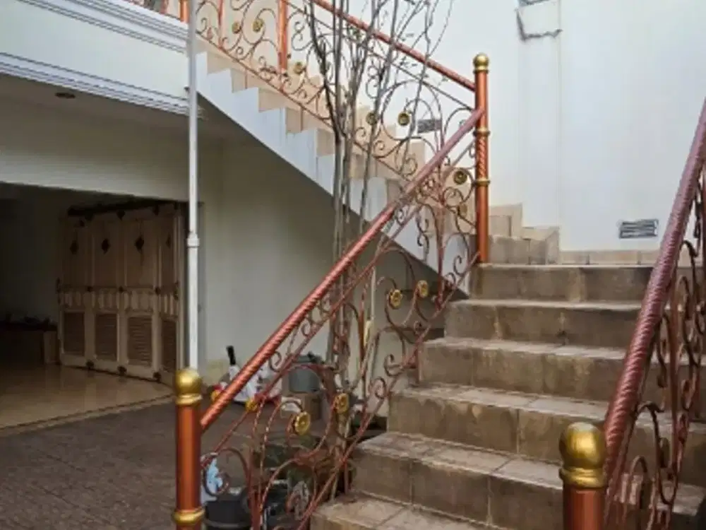 Disewakan Rumah Area Duren Sawit ( LN TT)