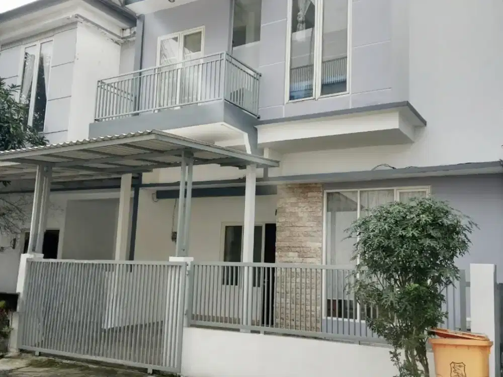 Rumah 2lt Full Renovasi Siap Huni di Simpang Darmo Surabaya