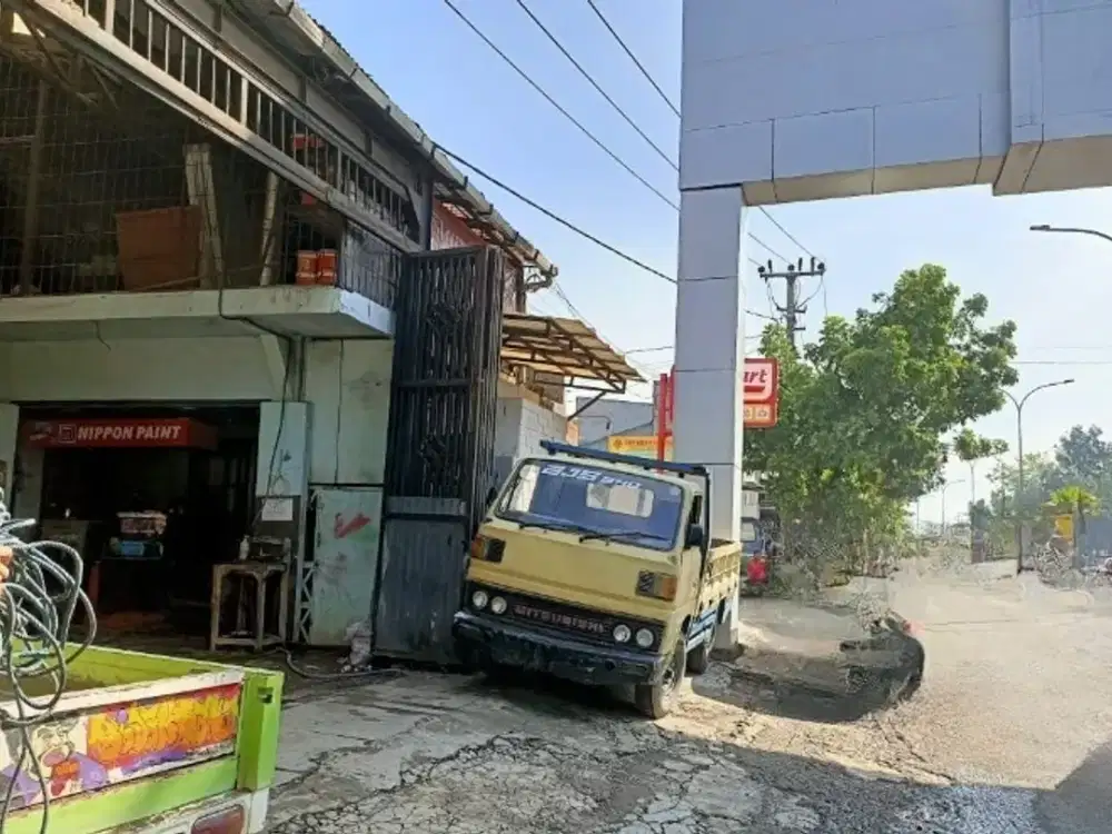 Dijual Tempat Usaha Material Strategis