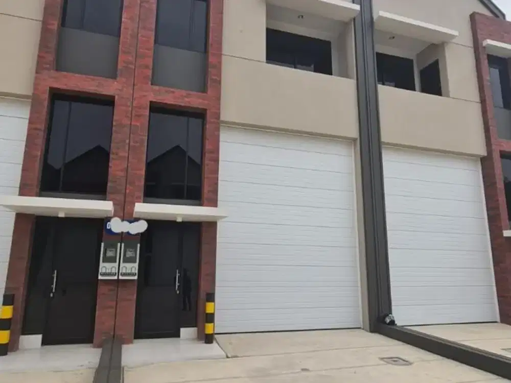 Sewa Gudang Bizzpark PIK 2 Cuma 105 Juta aja per tahun! Lokasi bagus!