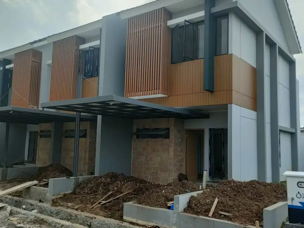 Rumah Exclusive Murah  2 LT Ready Hook Kota Sutera Cluster Sakura