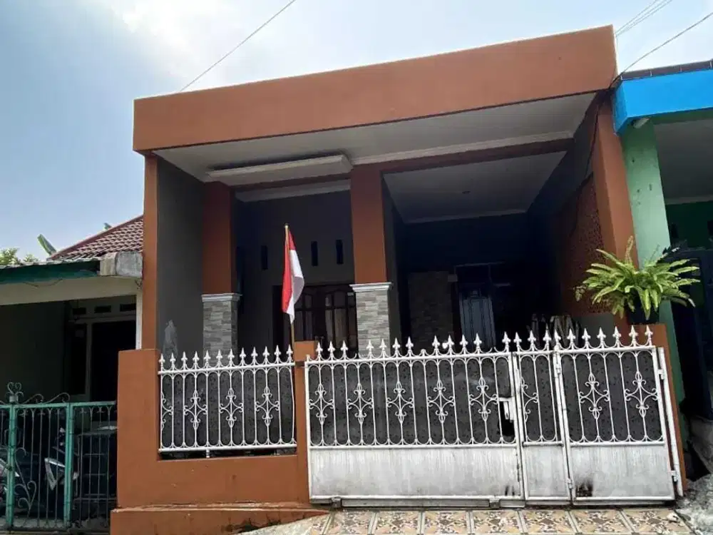 JUAL CEPAT RUMAH SIAP HUNI, 10 MNT JL RAYA BOGOR-JAKARTA