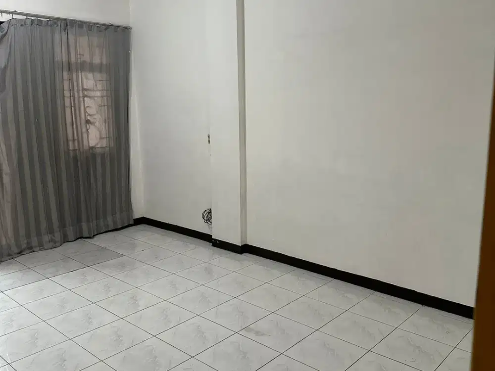 Ruko Jelambar Utama Jakarta Barat