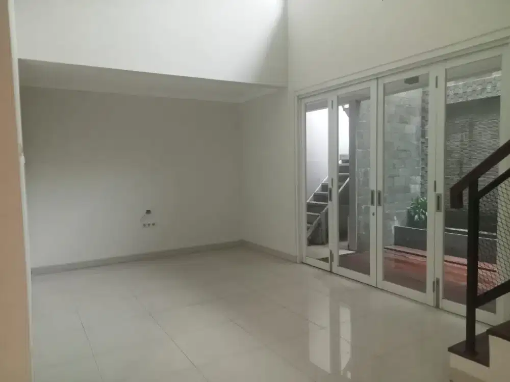 Dijual Rumah Siap Huni di Eramas 2000 Pulo Gebang Jakarta Timur