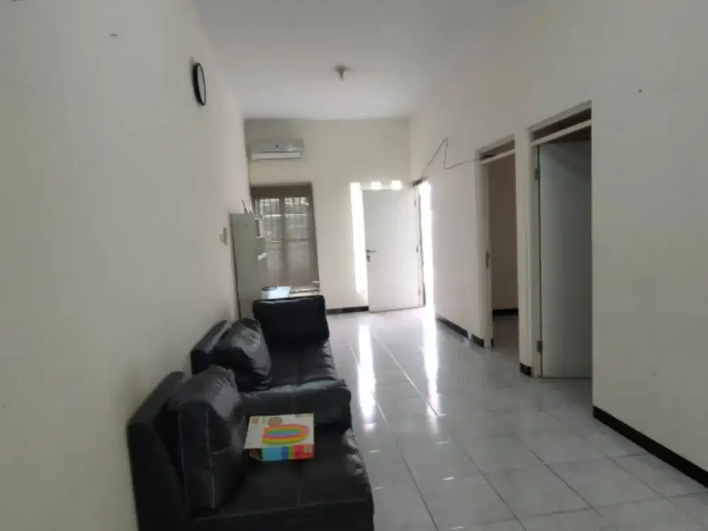Rumah siap huni di THI Taman Holis Indah 1