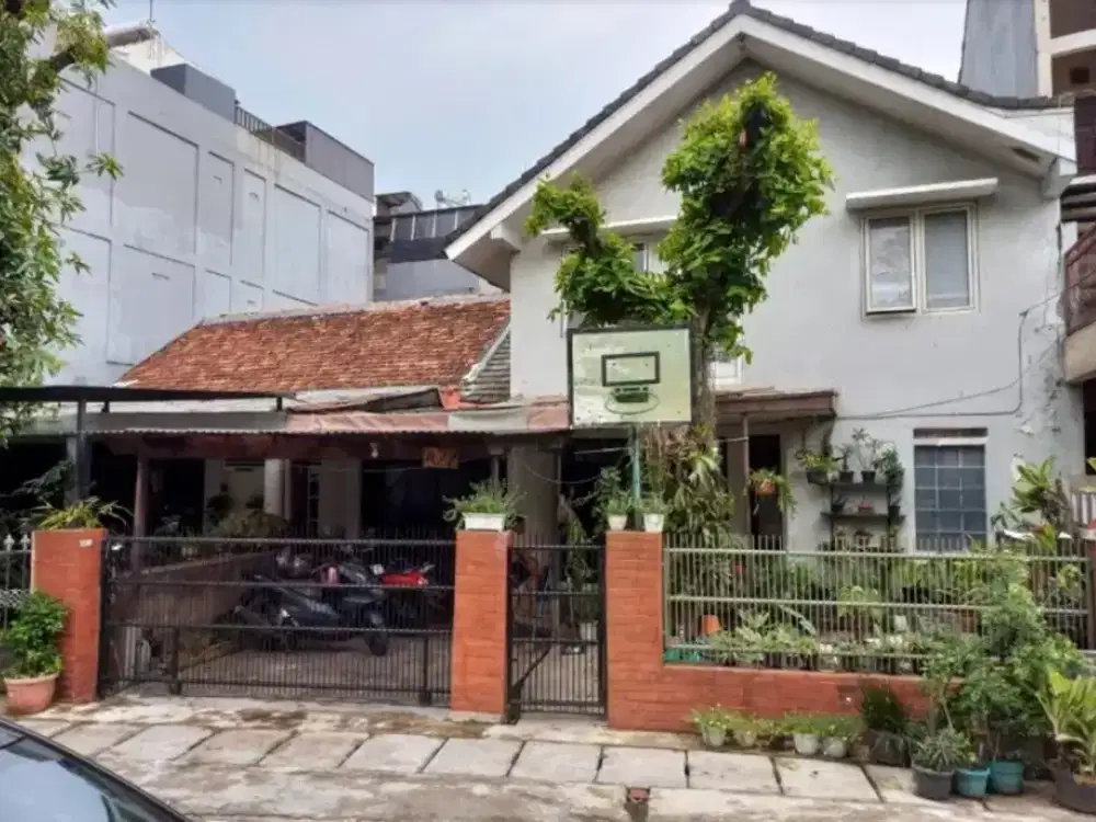 Rumah Eksklusif di Jantung Kota, Private Area Bendungan Hilir, Jakarta