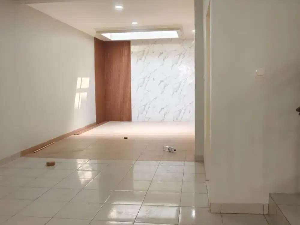 Dijual/disewakan Rumah Full Renov Cluster Lavender Gading Serpong