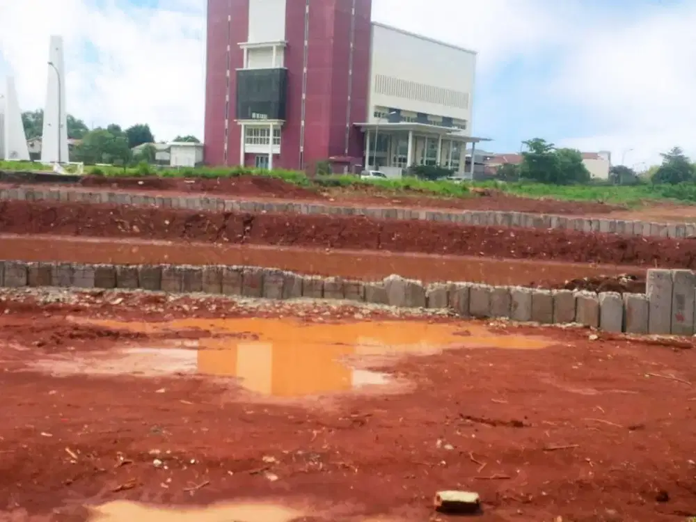 Dijual Tanah sangat luas di Jakarta Barat