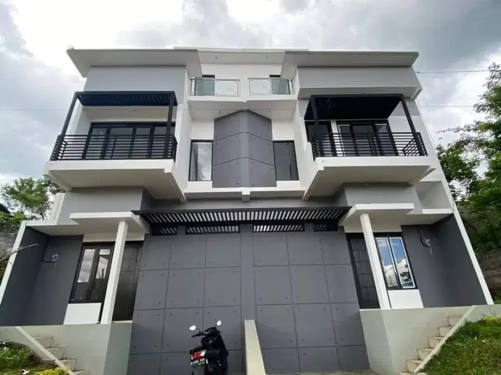Dijual rumah 2 lantai siap huni lokasi poros jalan malang batu