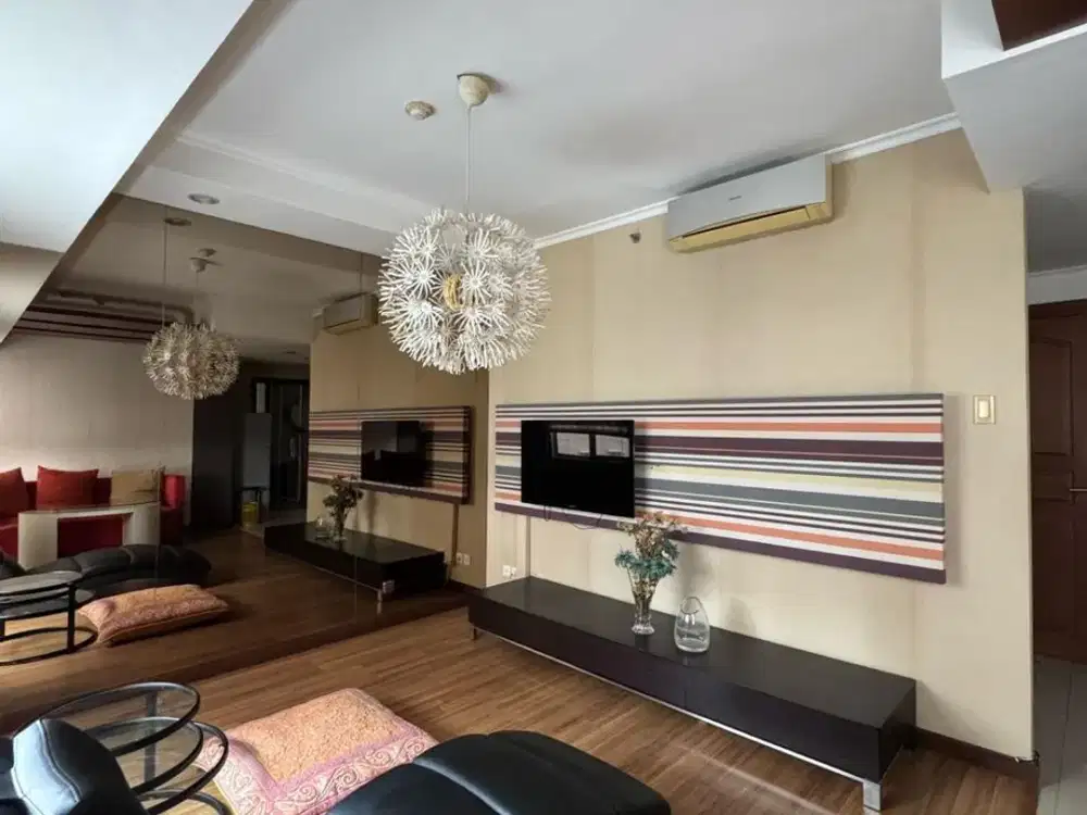 Disewakan Apartemen Waterlace Dengan View Poll