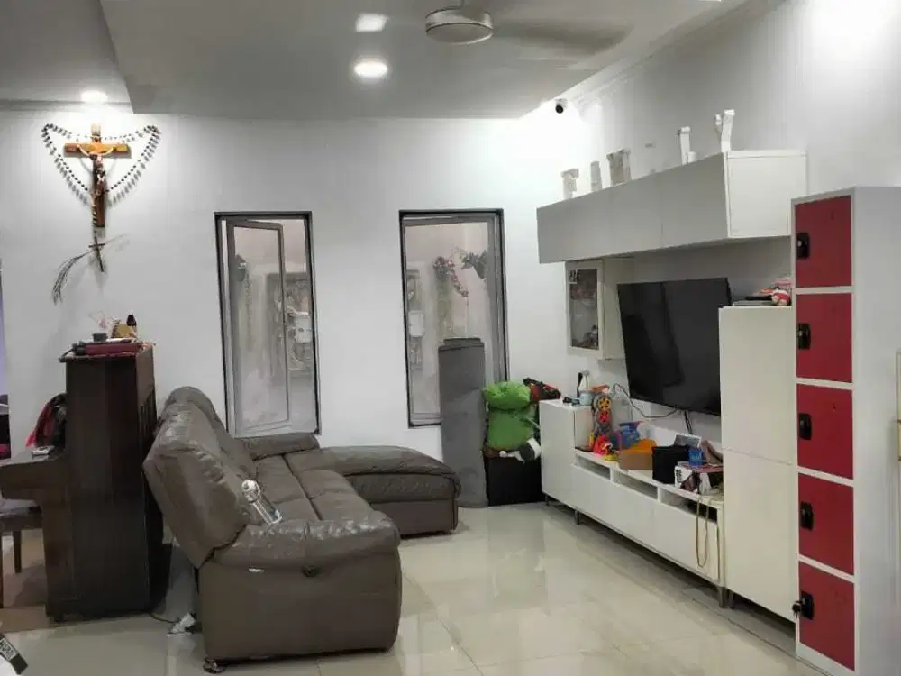 Dijual Rumah di Cluster Bohemia Gading Serpong Tangerang