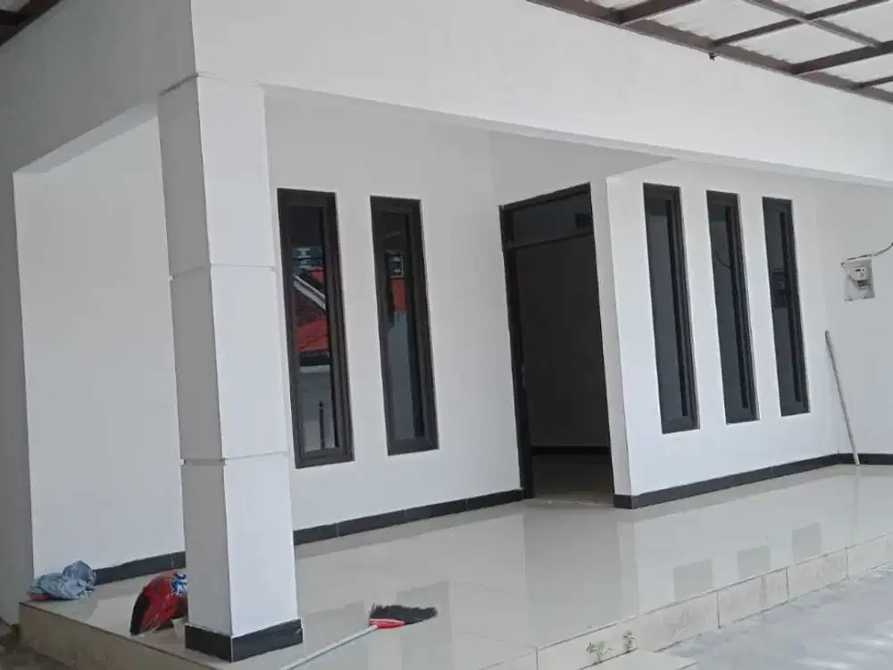 dijual cepat rumah baru renovasi tenggilis