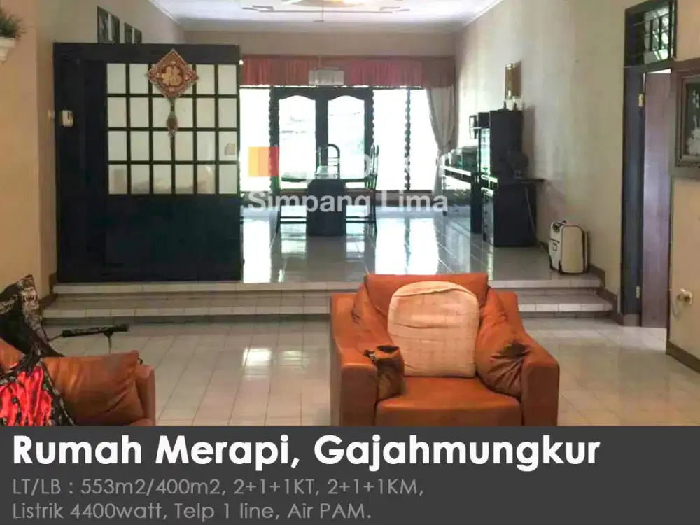 Rumah Mewah di Kawasan Elit Gajahmungkur, Semarang