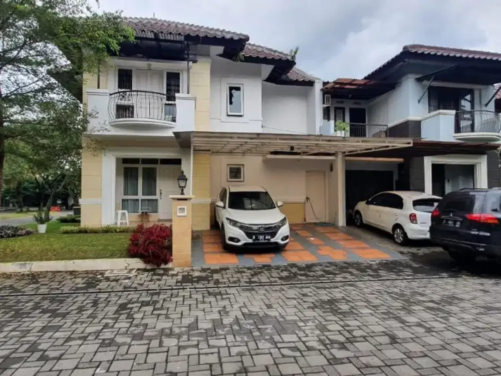 Rumah siap huni di area kota baru parahyangan