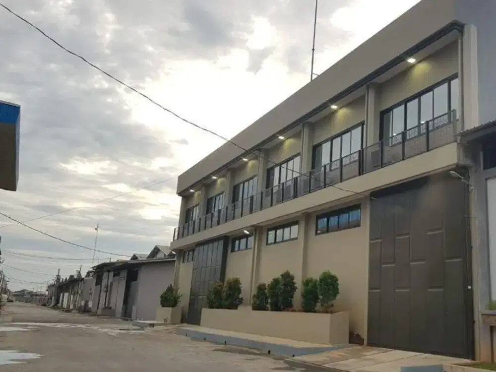 DIJUAL / DISEWAKAN GUDANG DAN KANTOR MEWAH FULL FURNISHED