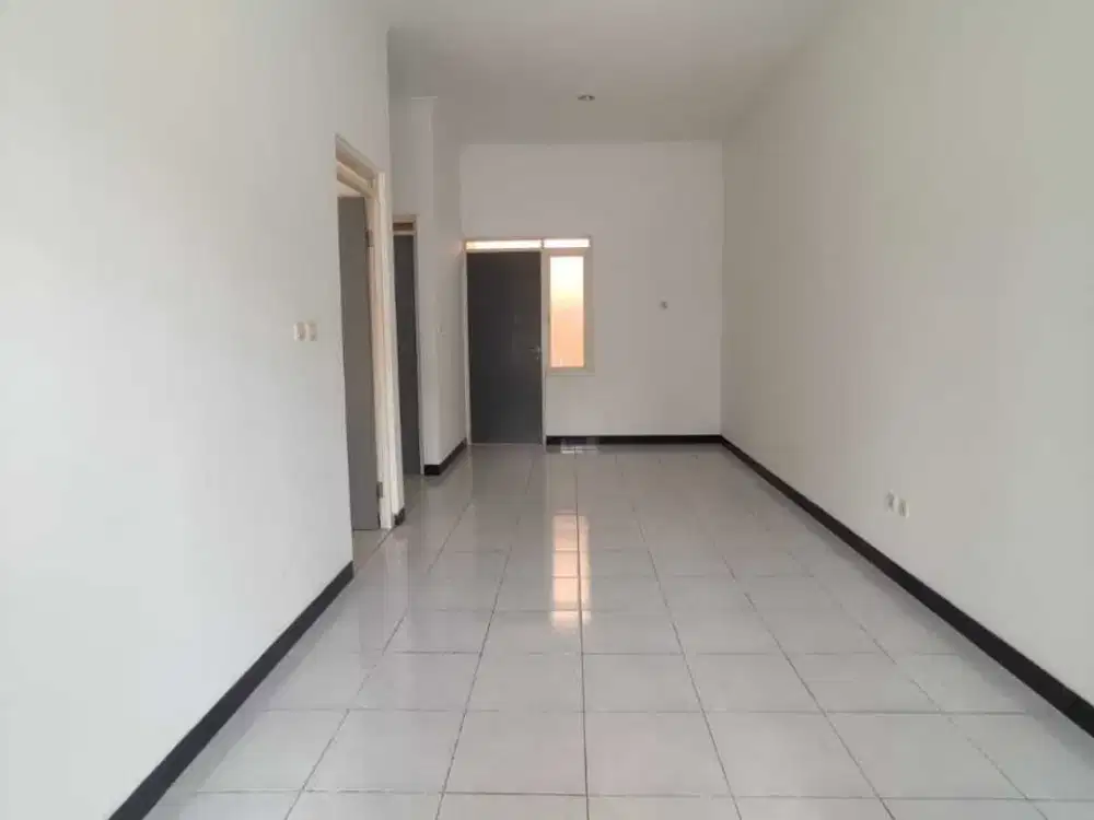 Rumah Minimalis Taman Kopo Indah 3 Dekat Tol Margaasih Bandung